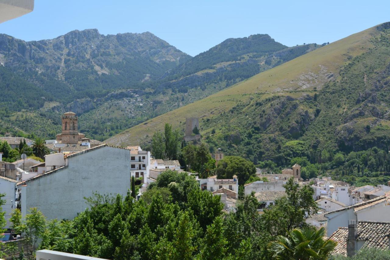 Appartement Alojamiento Cazorla Deluxe Extérieur photo